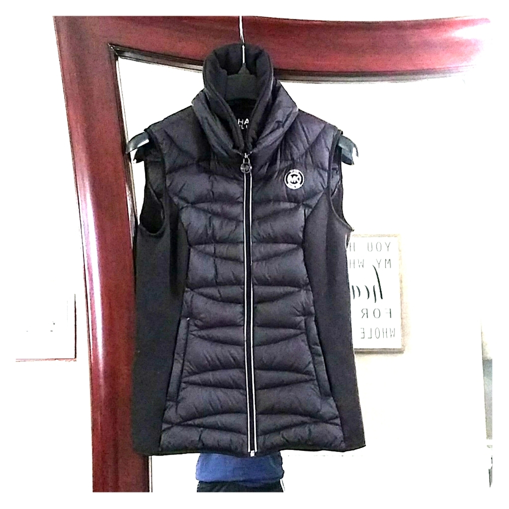 Michael Kors Puffer Vest